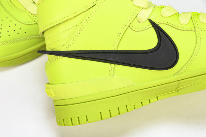 nike dunk high ambush flash lime cu7544-300