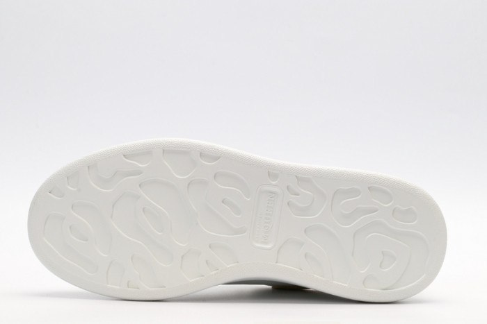 ale*d*r M*Q*en sole sneakers kickze-48