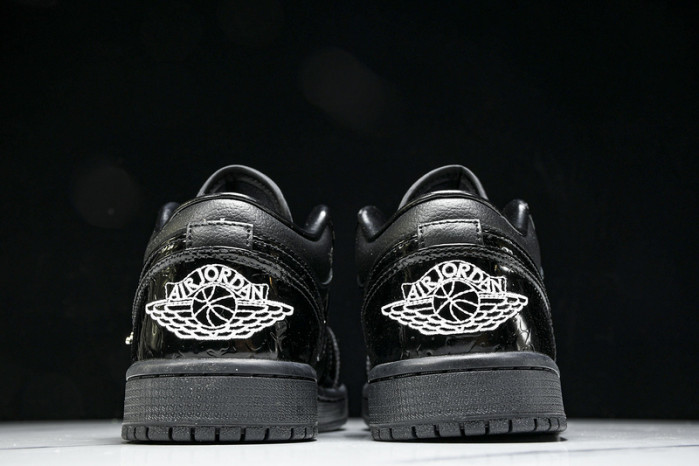 air jordan 1 low “black croc” hj7743-010